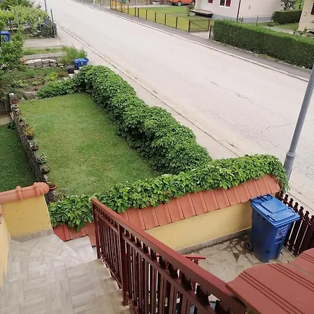 Stan Na Dan Danijela Apartment Bajina Basta