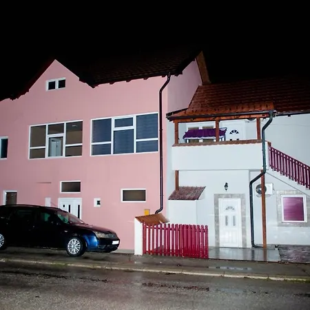 Stan Na Dan Danijela Apartment